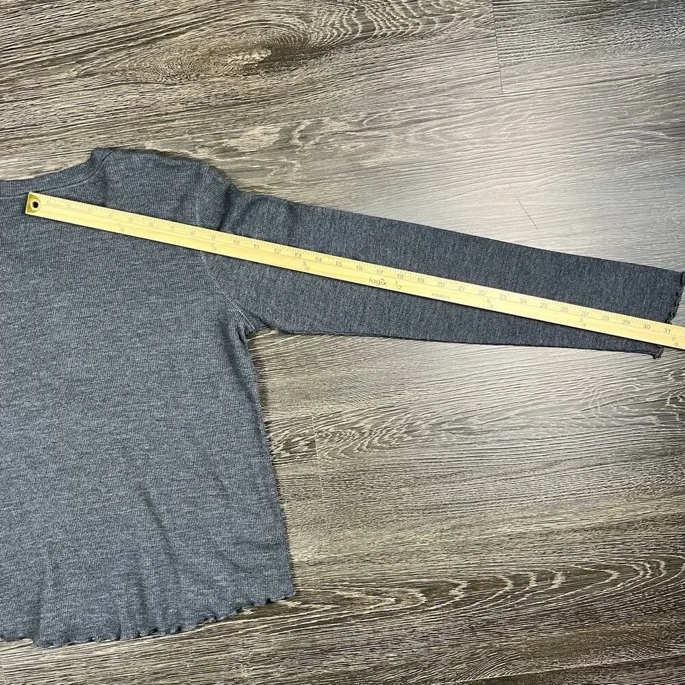 Iowa Hawkeyes Womens Waffle Knit Snap Long Sleeve Henley Medium Gray Ruffle NWOT